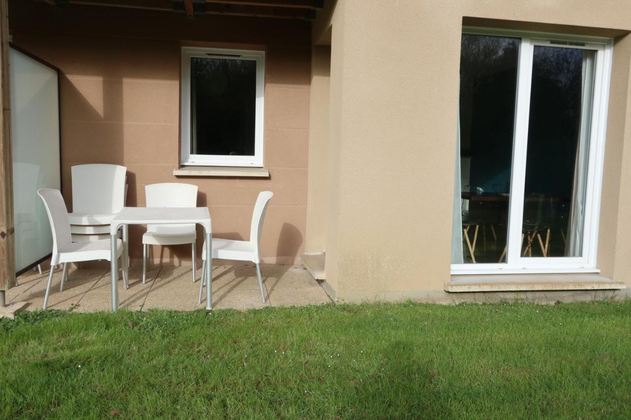 Charmant 2 Pieces Proche D Honfleur, Piscine En Saison, Parking Gratuit, Wifi Équemauville Exteriör bild