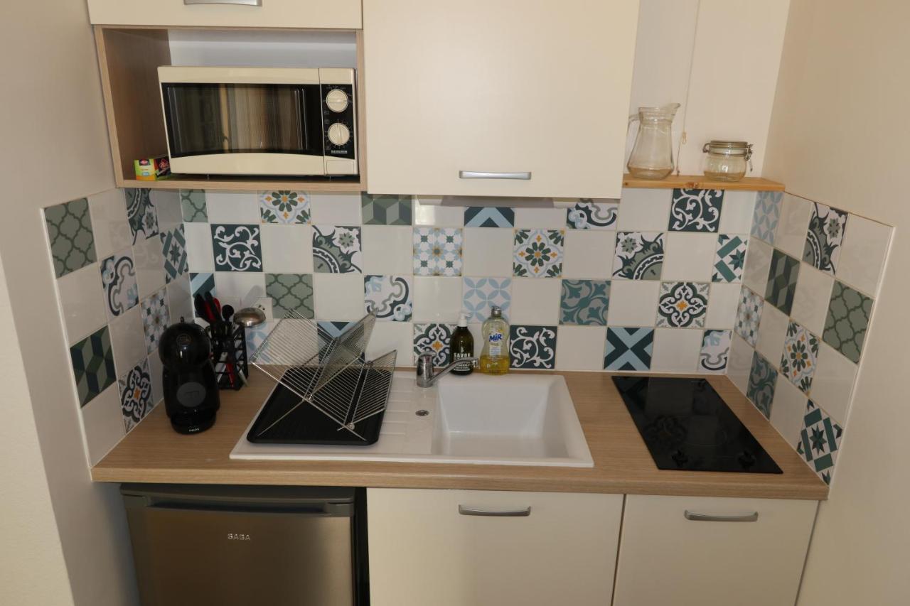 Charmant 2 Pieces Proche D Honfleur, Piscine En Saison, Parking Gratuit, Wifi Équemauville Exteriör bild